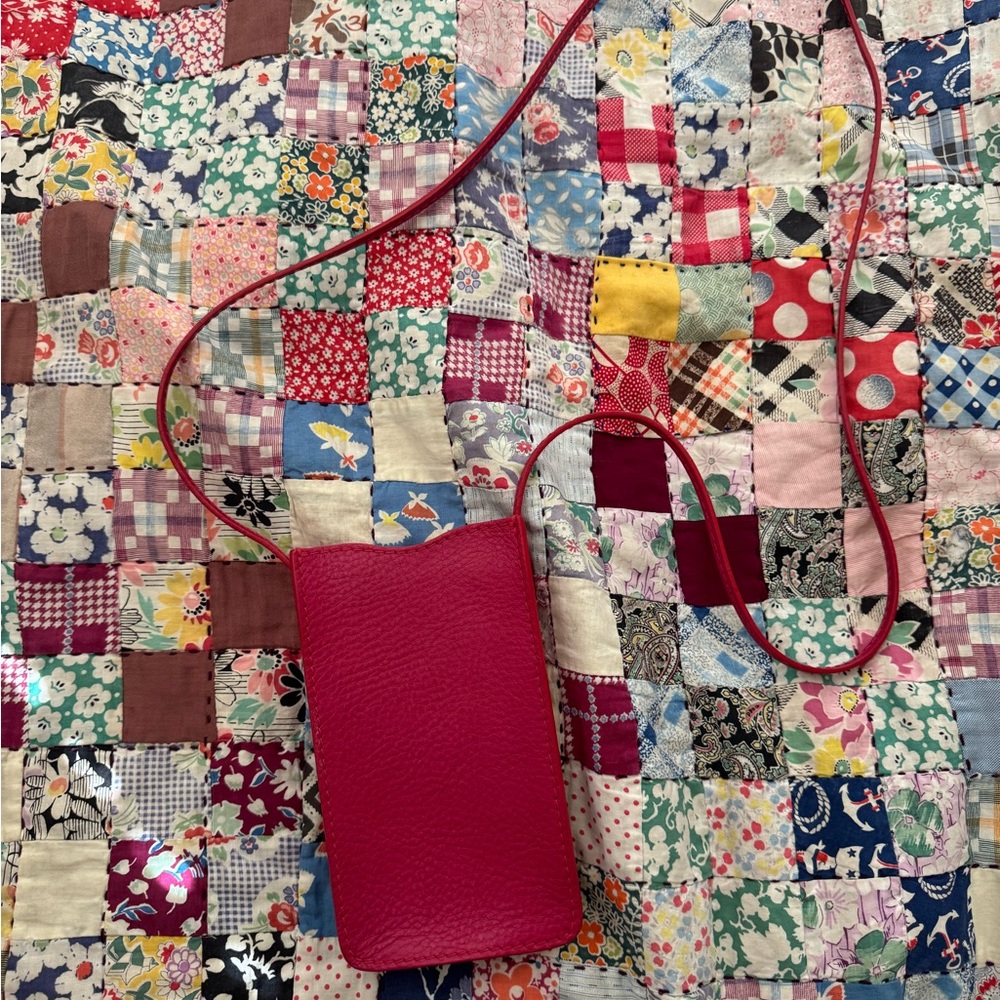 Lindquist Object Pal Plus bag Pitaya